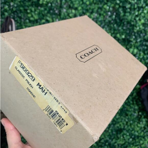 Vintage COACH Classic Pouch 9261 Dominican Republic - Picture 14 of 15